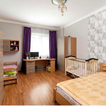 Івана Дяченка вул., 20В