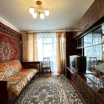 Продаж 2к . Проспект миру.