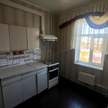 11-та Поздовжня вул., 31а