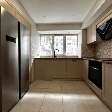 Лесі Українки просп. (Пушкіна), 15