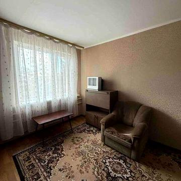 Продам 1к квартиру 34кв.м., 4/9 пов. в цеглі, Половки