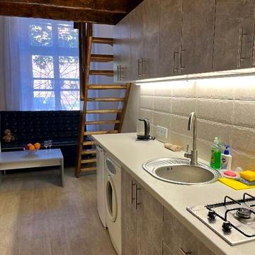 Старопортофранковская, 6 