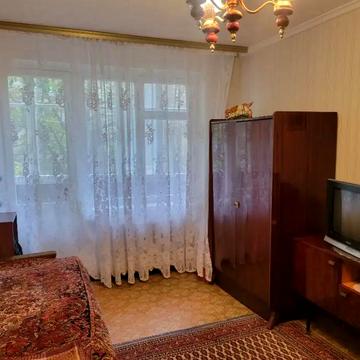 Олександра Поля просп. (Кірова), 44