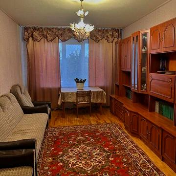 Продаж 3к Квартира Велика вулиця