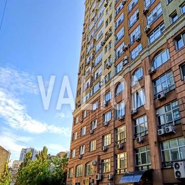 Саксаганського вул., 121