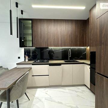 Продаж 1к Квартира Набережна імені Василя Стефаника вулиця