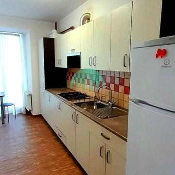 Гетьмана Мазепи вул., 35