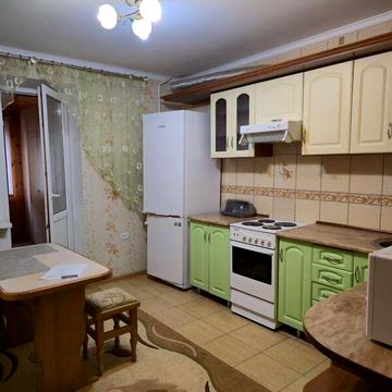 Довгострокова оренда 3к Квартира Молоді проспект