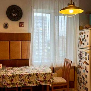 3-кімнатна квартира на Вербицького 10А, метро Харківська - 12 хв.пішки