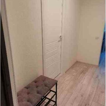 Івана Миколайчука вул., 60