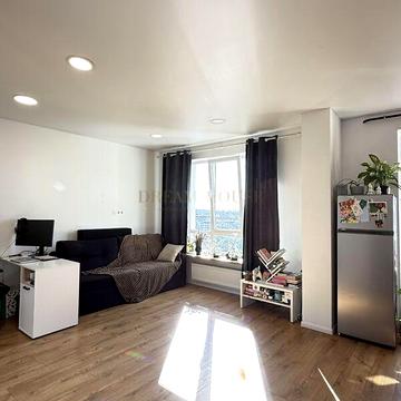 Продаж 1к Квартира Українська вулиця ЖК Версаль парк