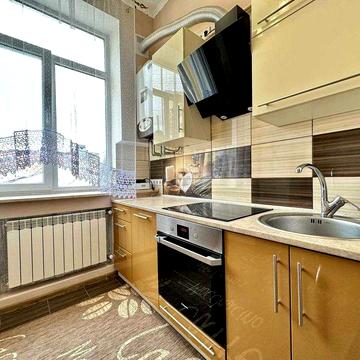 Оренда 2-кімнатної квартира в центрі міста вул. Площа Ринок