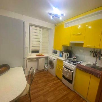 Продам 2-комн квартиру пр-т Поля, Мириада, Центр