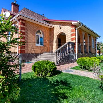 Святищенська вул.