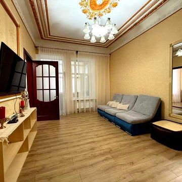 Оренда квартири бульвар Тараса Шевченка. Центр. Метро Університет.