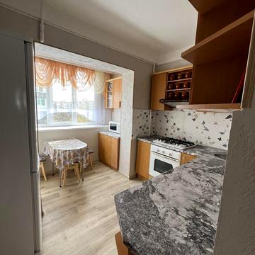 Амвросія Бучми бульв., 3