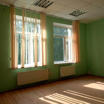 Млинівська вул., 18