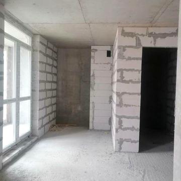 Продаж однокімнатної квартири в новобудові .