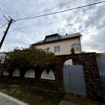 Продаж будинку у місті Ужгород, вул.Запорізька!