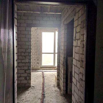 Продам 1 кв. с большой площадью, Новострой, метро Холодная Гора. ЖК Сказка