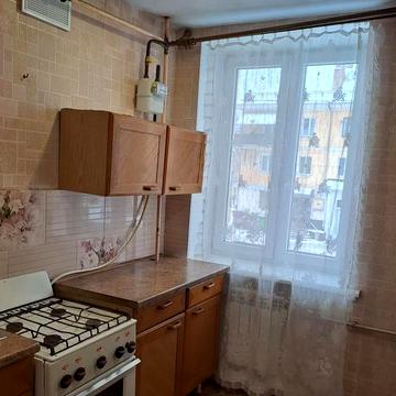 Сдам 1 комнатную "сталинку" в Кременчуге