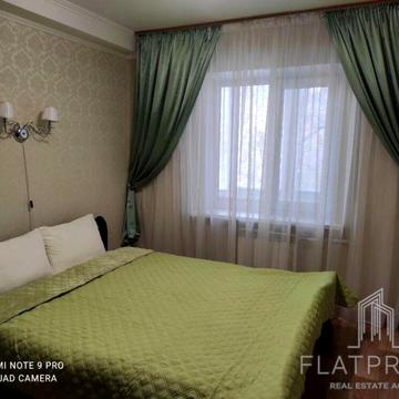 Борщагівська вул., 2