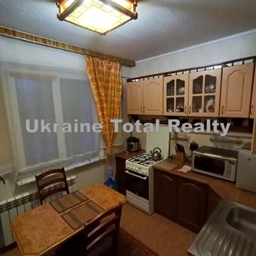 Симиренка вул., 22-Б