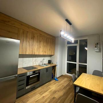 Залізнична вул., 9-А