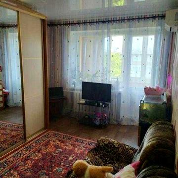 1 комнатная квартира возле парка Зустріч