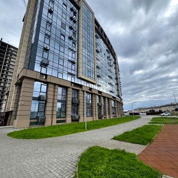 Дружби Народів вул., 14