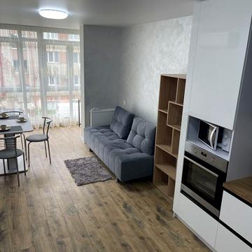 Зелена вул., 144