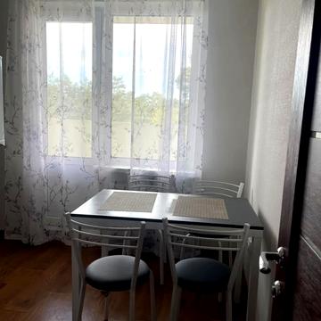 Миколи Вінграновського вул., 2