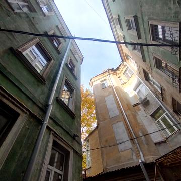 Утьосова вул., 6