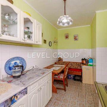 Продаж 1к 46,3м2 вул.Василя Тютюнника. Печерськ. Центр. м. Звіринецька