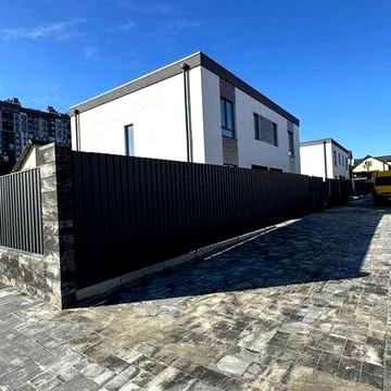 Дуплекс навпроти Авеніру у Бучі. 126м2 + підвал, 2,6 сотки. ГАЗ є!