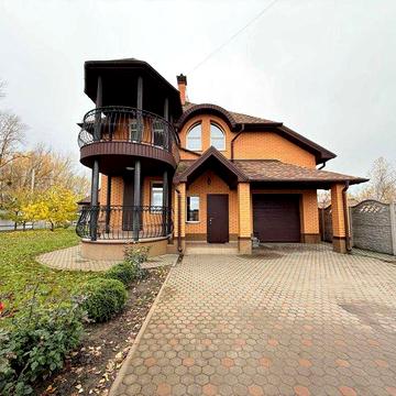 Продаж двоповерхового будинку! 7 хвилин від центру міста!