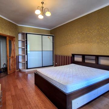 Пішонівська вул., 26/1