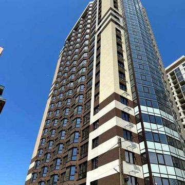 *Центр. 1 комнатная квартира 63 м2