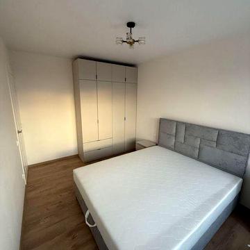 Здається в оренду 2 кімнатна квартира в ЖК на Озерній