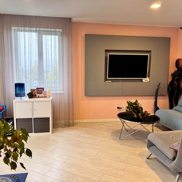 Середньофонтанська вул., 30/1