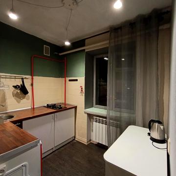 Юлії Здановської вул. (Ломоносова), 7к1