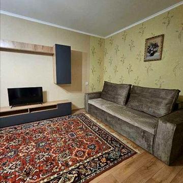 Продам 2к квартиру ж/м Левобережный пр-кт Мира Караван