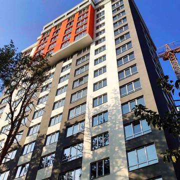 1-кімнатна квартира з видом на ліс!