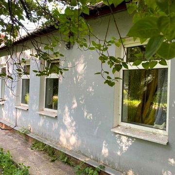 Собственник.  Продам ДОМ в центре. «Павловка», за магазином «Будмен»