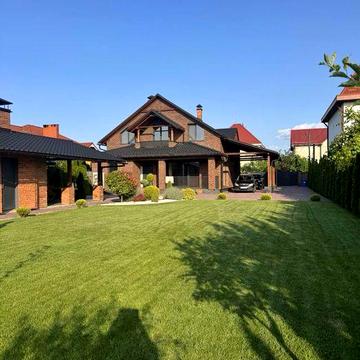 Продаж елітного будинку в престижному районі. Торг