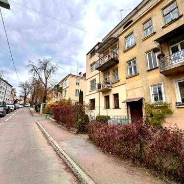 Продаж 2-кім. квартири. вул. Академіка Рудницького