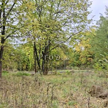 Травневий пров., 7