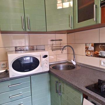 Продаётся 1 кв в центре 4/5 35т,ремонт,мебель остается