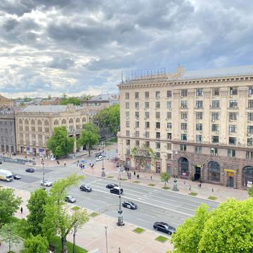 Хрещатик вул. (Kreschatic), 13