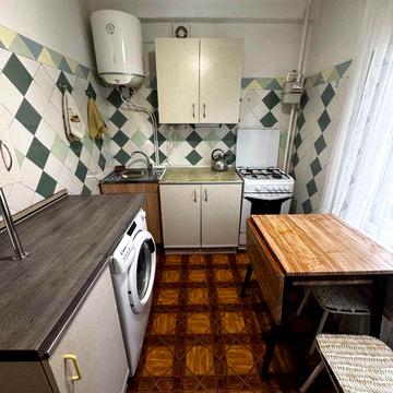 Светлая, ухоженная 2-х комнатная - заезжай и живи! Без комиссии